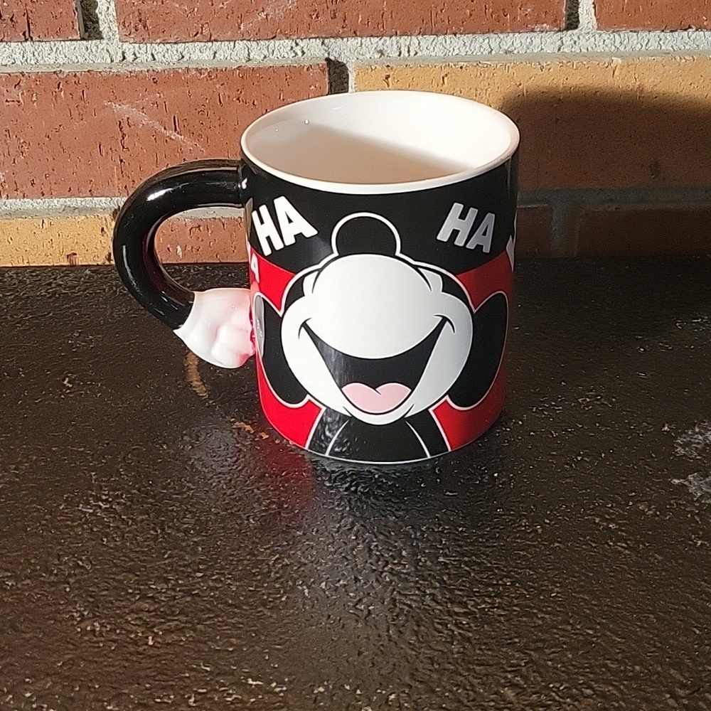 Disney Mickey Mouse Large Oversized Coffee Mug Laughing HA HA HA HA